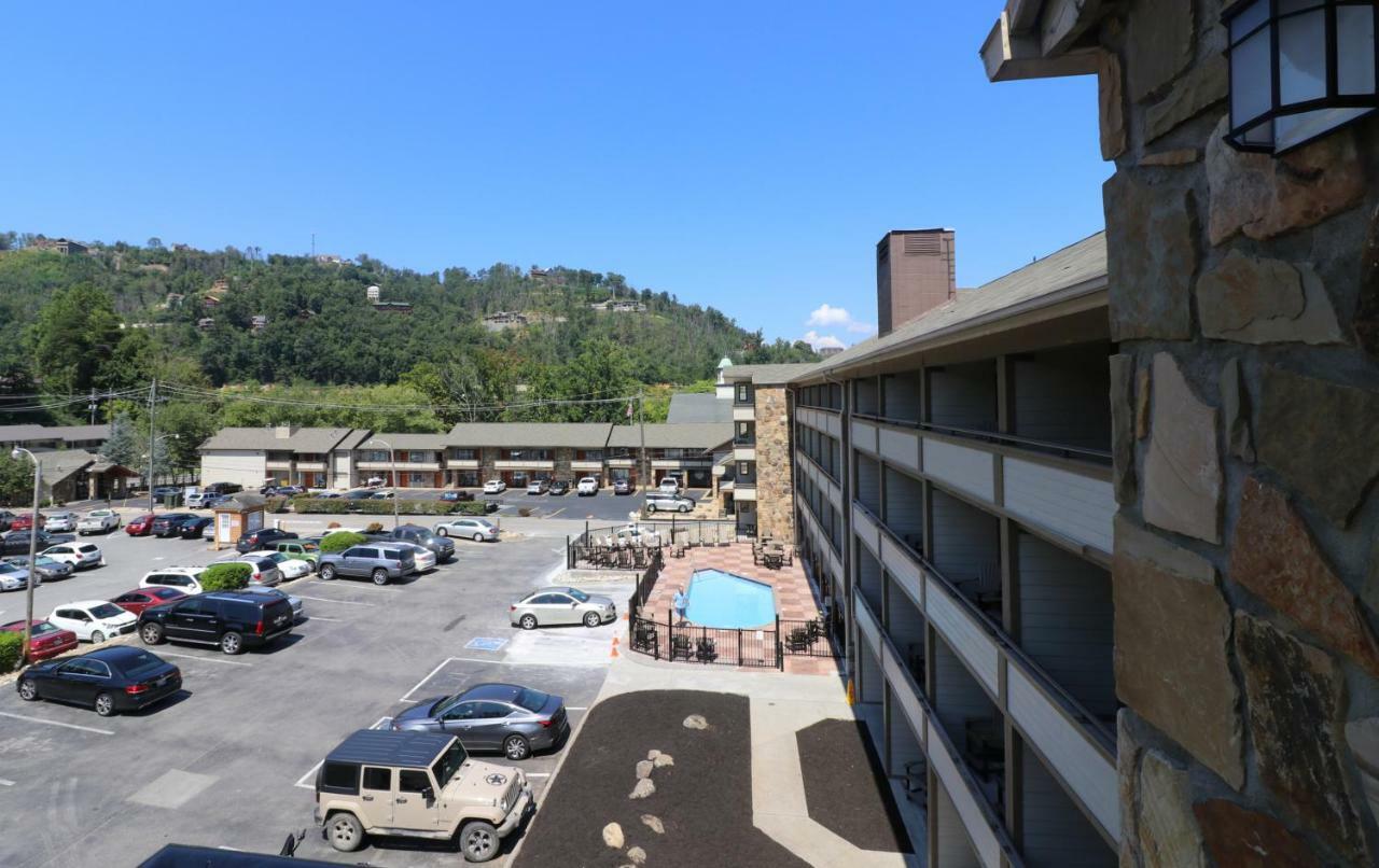 Howard Johnson By Wyndham Downtown Gatlinburg Exteriör bild